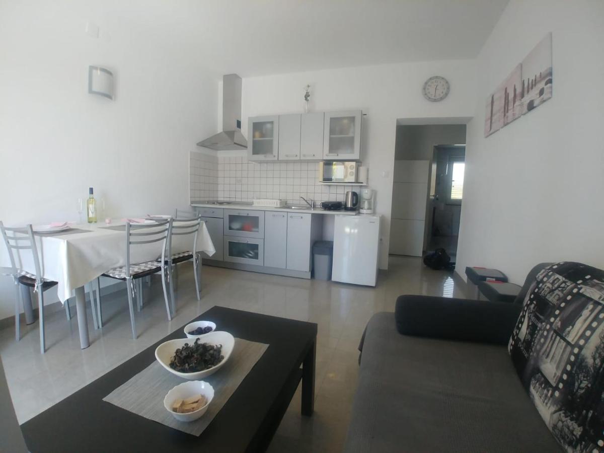 Lana Apartman Apartment Medulin Ngoại thất bức ảnh